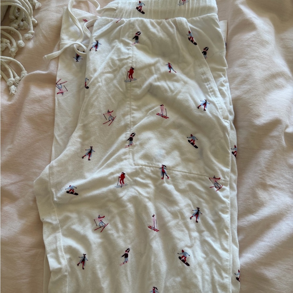 Auden White Pajama Pants with Multicolor Print